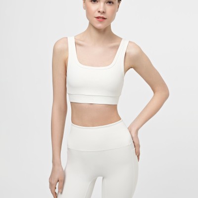 Evoids Vetma sports bra milky 312421-121 Evoids Vetma sports bra milky 312421-121