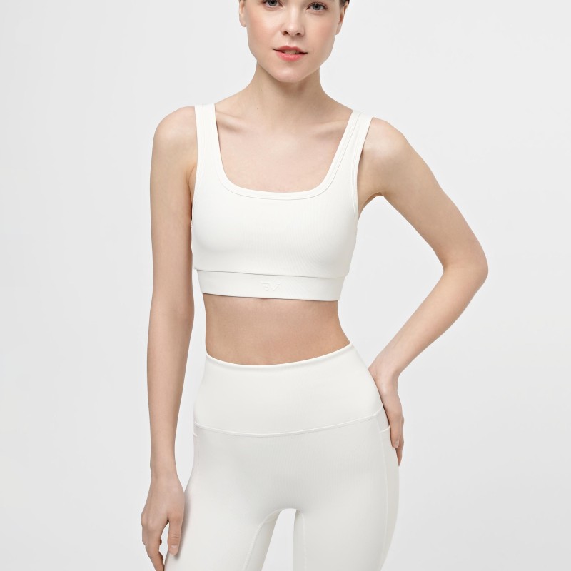 Evoids Vetma sports bra milky 312421-121 Evoids Vetma sports bra milky 312421-121